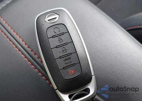 2025 Nissan Sentra Sr z USA, uszkodzony, nr VIN 3N1AB8DV0SY322135